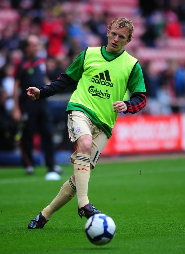 记录报：中国与日本的俱乐部关注葡超中场林肯；身价350万欧