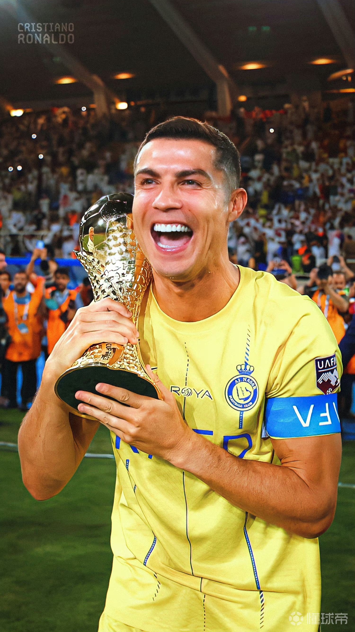 米体：托蒂被前妻指控留小女儿独自在家，检方认为指控不成立