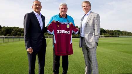 足球国足替补席贡献大，两人替补破门