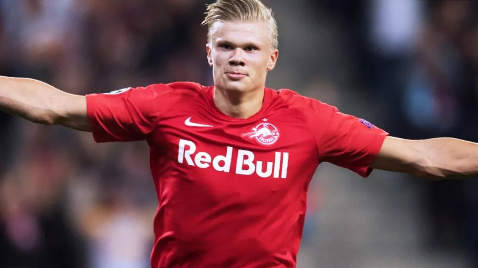 荷兰足协官方：小克鲁伊维特因伤缺战立陶宛，已经返回俱乐部