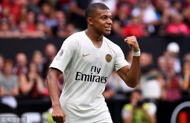 巴萨王者归来！费兰托雷斯帽子戏法领衔三连胜，欧冠复仇战即将打响