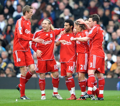 哈登：现如今每个人都在用后撤步，这绝对是我引以为傲的一点